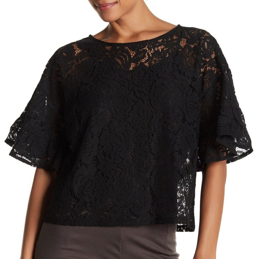 Vertigo Lace 3/4 Sleeve Top
